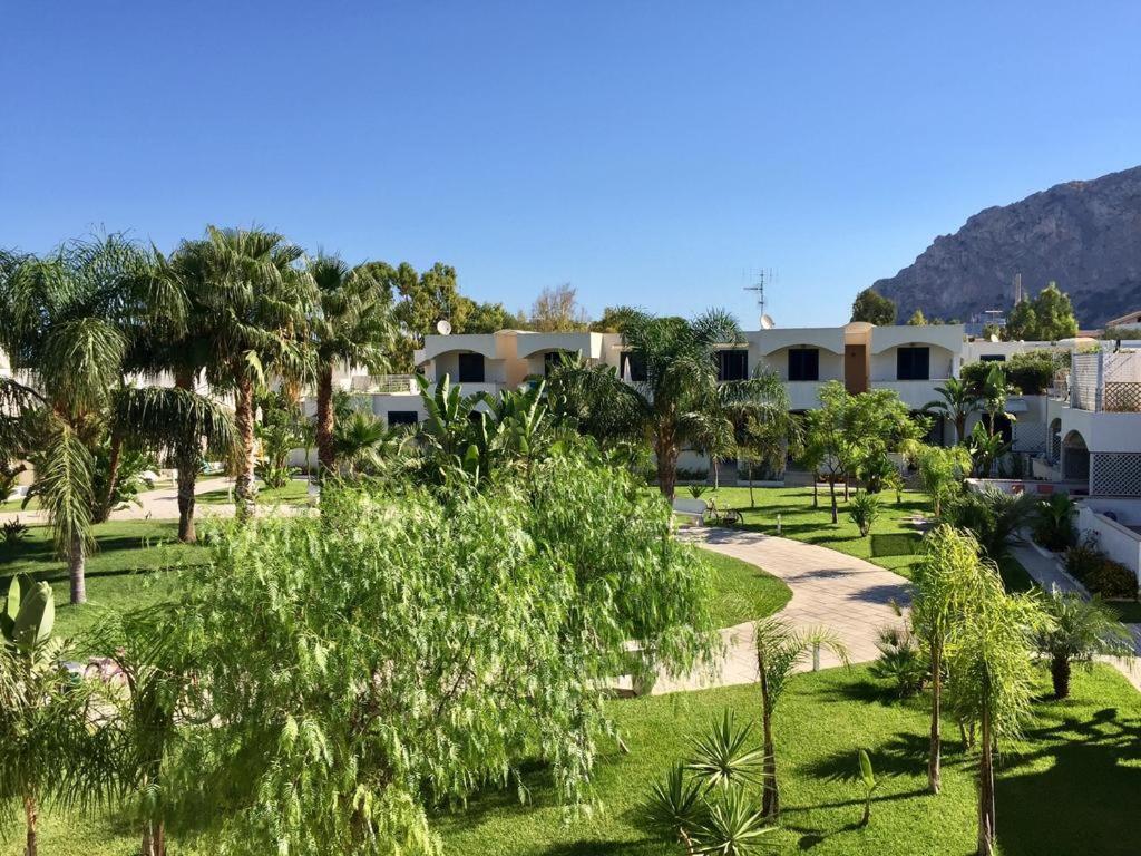 Villa Giambona Isola delle Femmine Zimmer foto